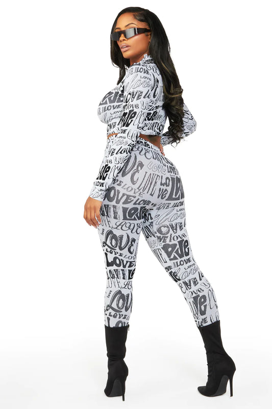 Read All Over White/Black Active Set